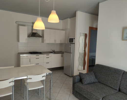 PLATA CONDOMINIO  - Trilocale  6 pax